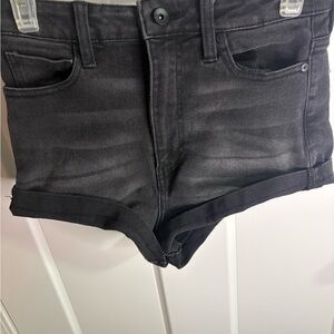Kendall & Kylie Black Rolled-Hem Denim Shorts